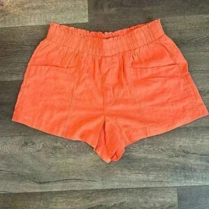 A New Day Shorts. Women’s size medium. Fun orange/coral color!